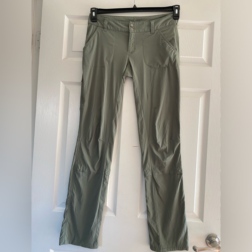 Columbia Omni-Shield Advanced Repellency Green Pants Size 6‎ Long